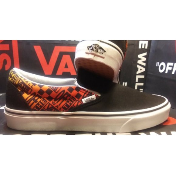 Vans Classic Slip- On (Logo Flame) Men\'s Black/ White Men\'s 11.5 VN0A4U382N5 main image 7